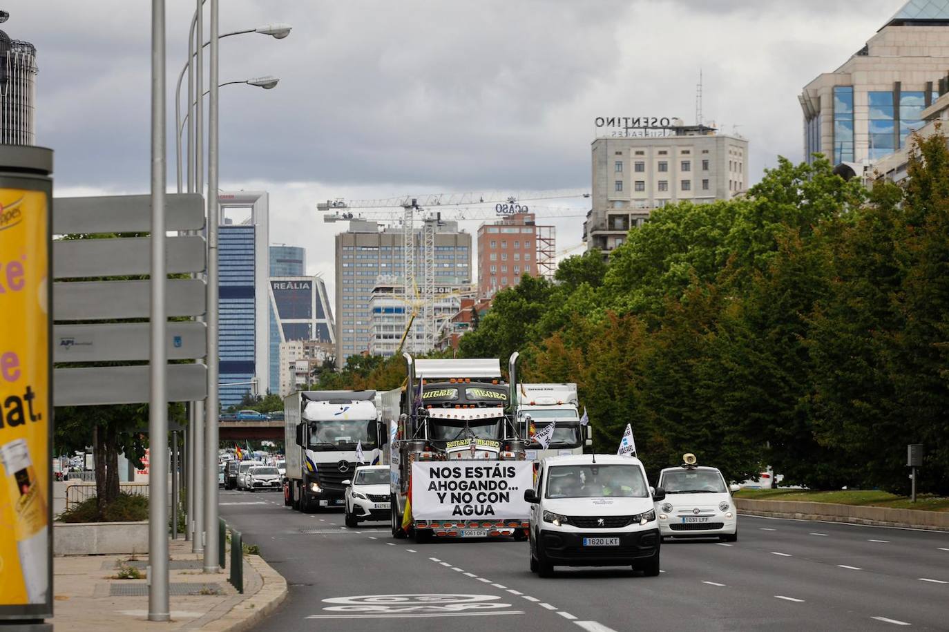 Fotos: Los regantes se manifiestan en Madrid para defender el Trasvase
