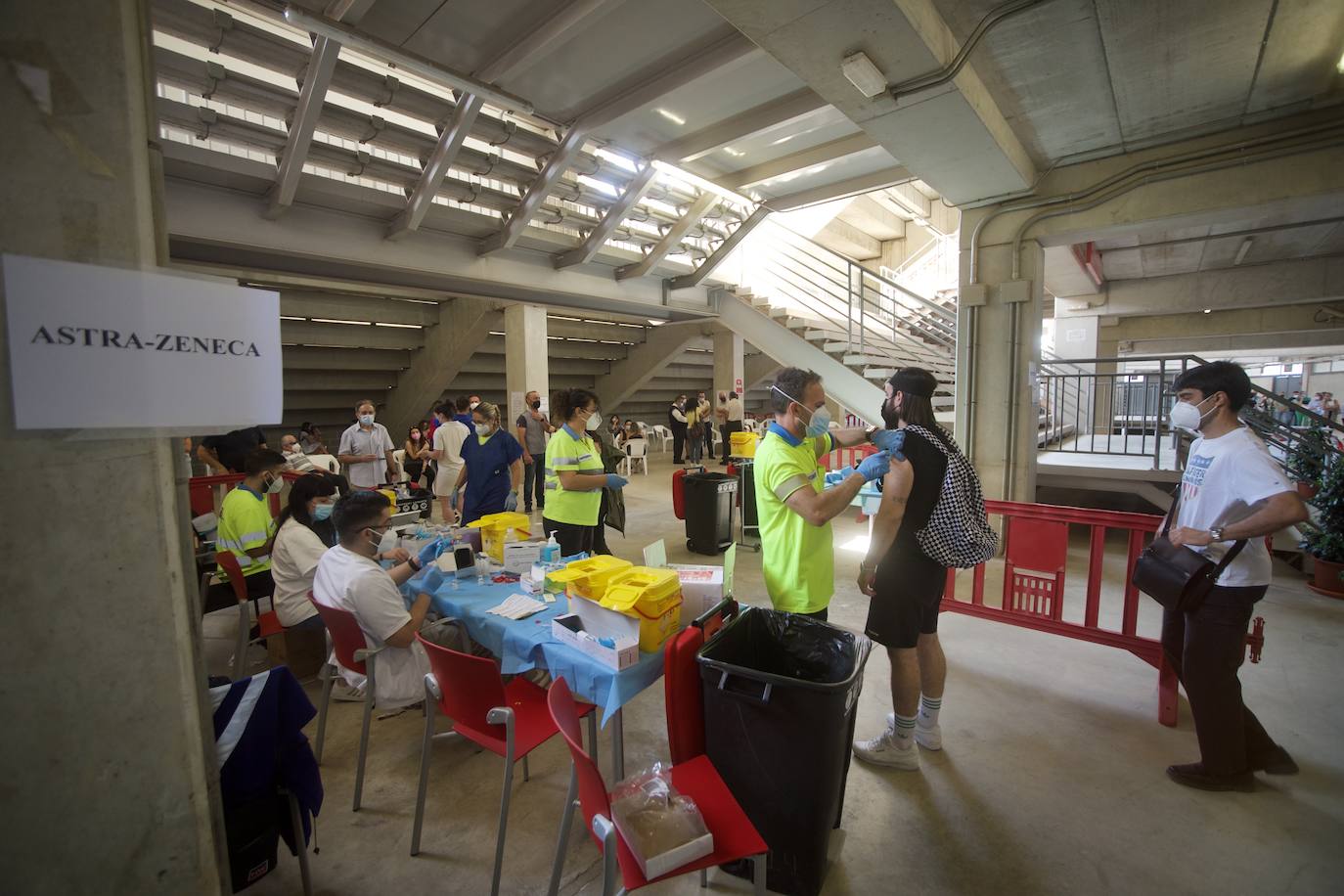 Fotos: La Región retoma la vacunación a menores de 60 años con AstraZeneca