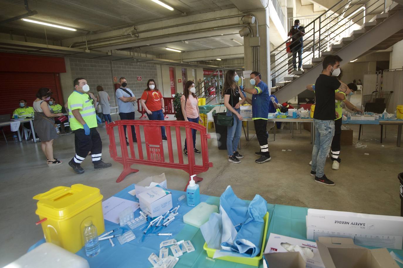 Fotos: La Región retoma la vacunación a menores de 60 años con AstraZeneca