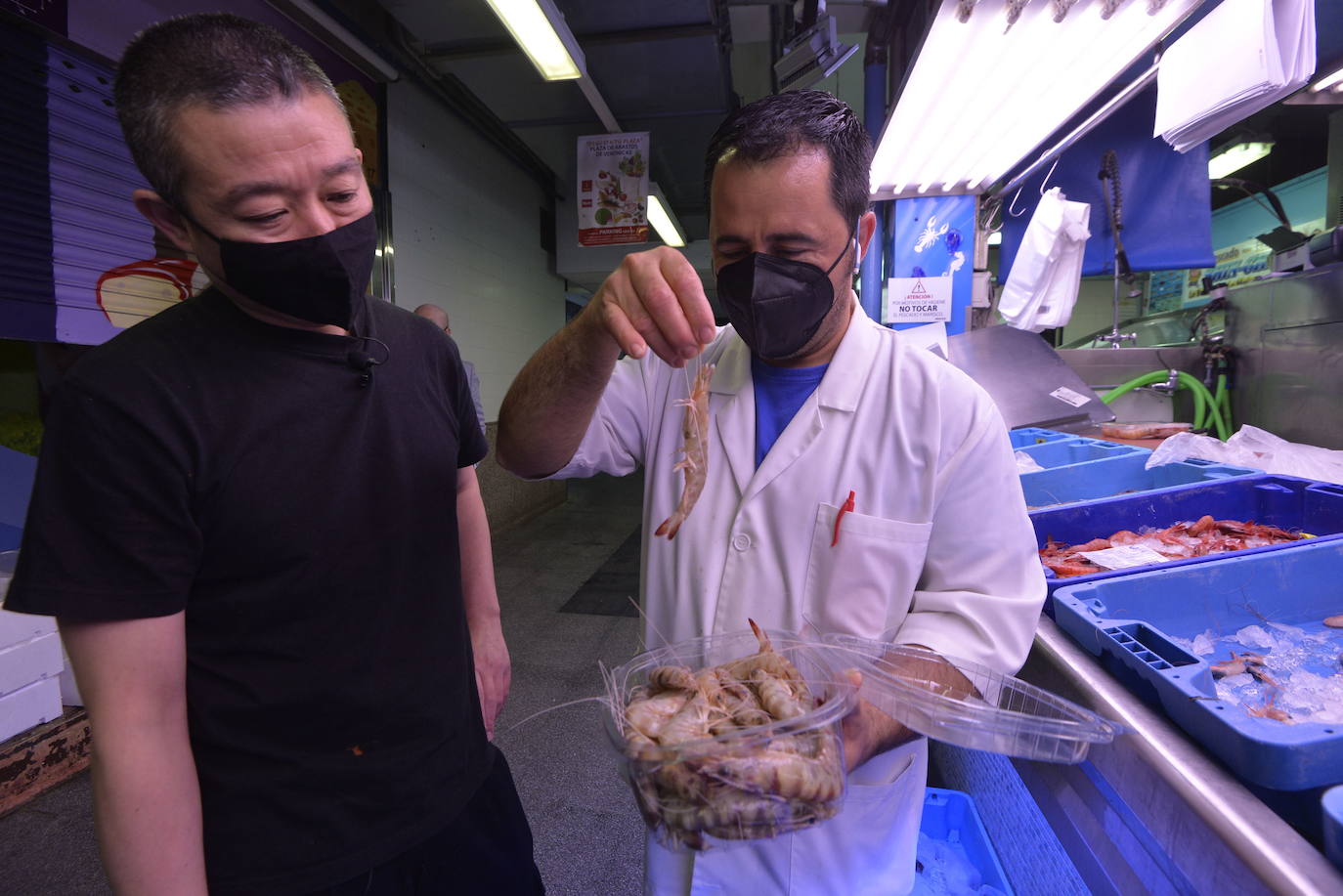 Fotos: Así prepara el chef Makoto Himeno el pescado que sirve en su restaurante