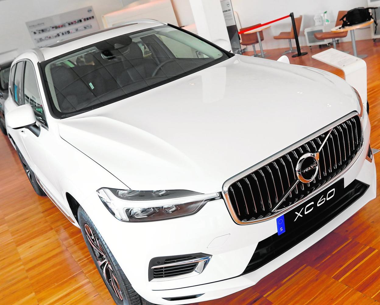 Este modelo tiene una potencia de 341 CV, entre los dos motores. 