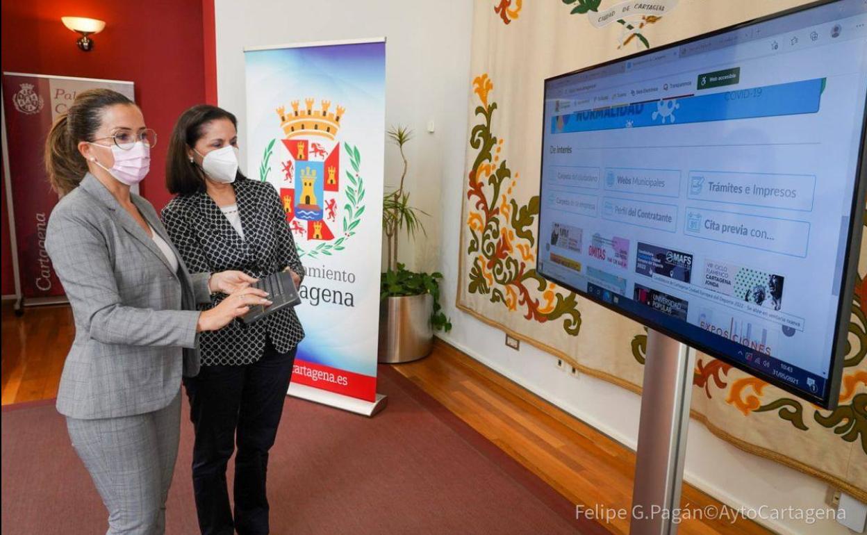 La alcaldesa de Cartagena presenta la candidatura como Ciudad Europea del Deporte 2022. 