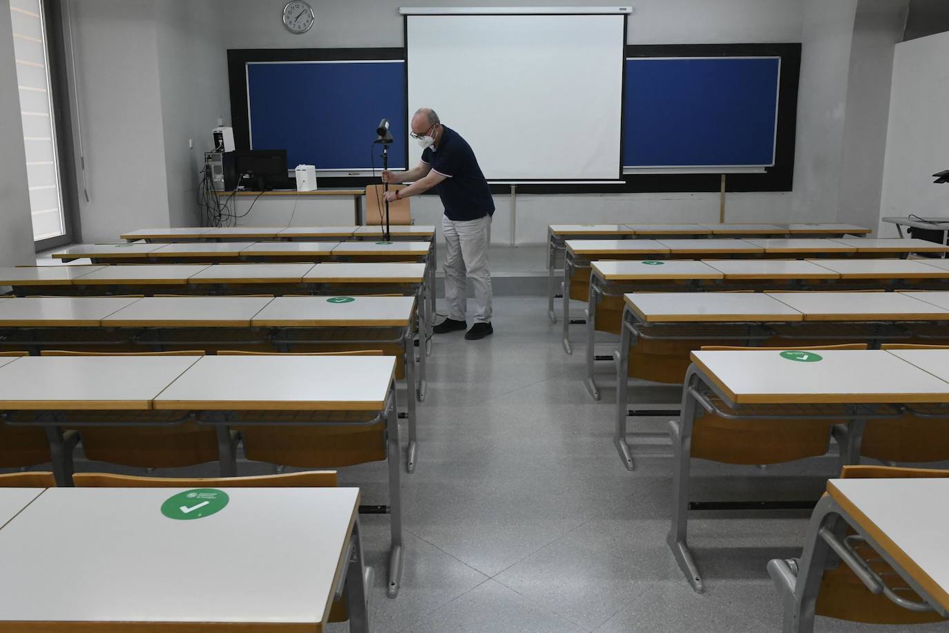 Fotos: Preparativos para la Ebau 2021 en la Región de Murcia