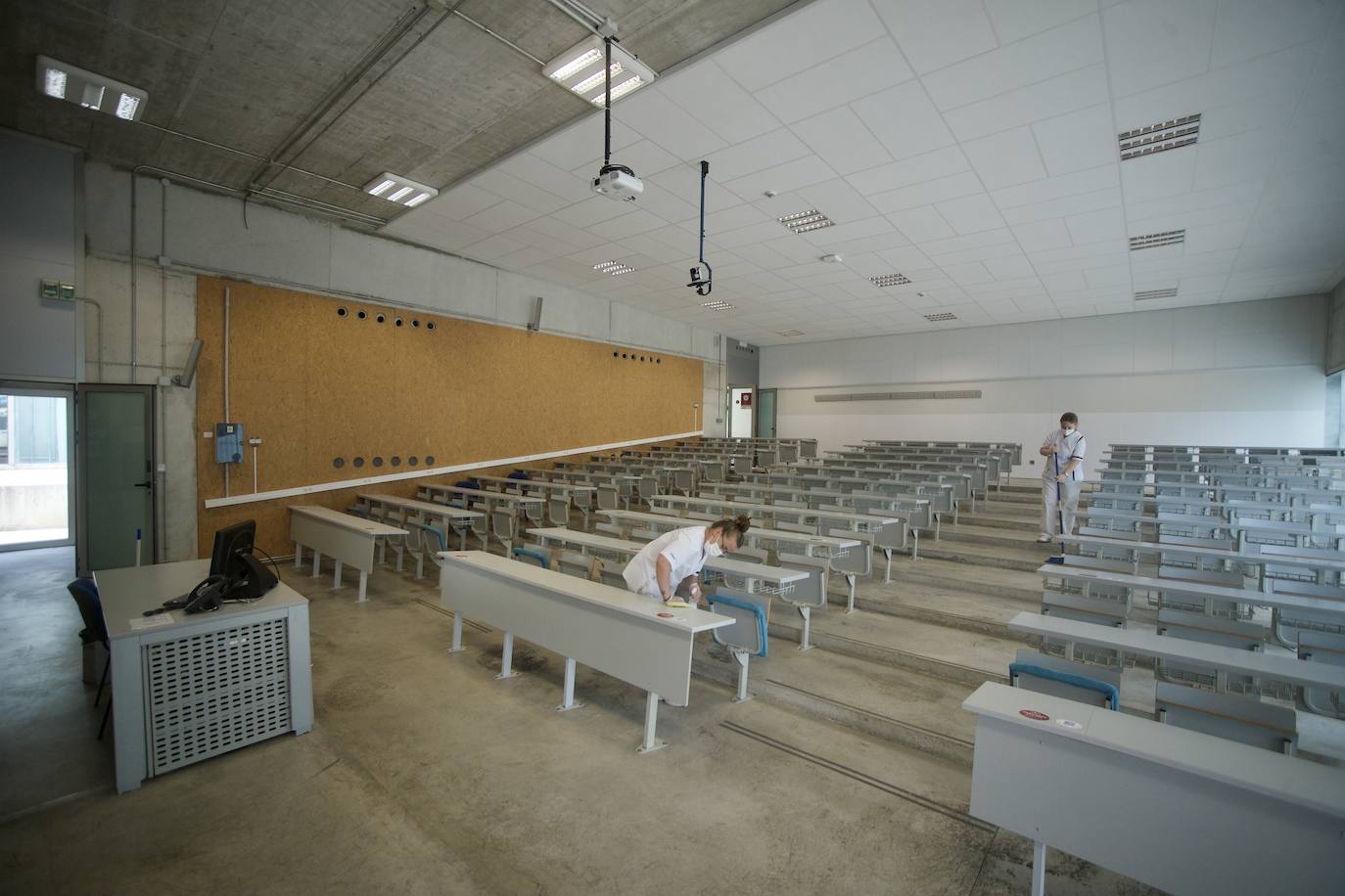 Fotos: Preparativos para la Ebau 2021 en la Región de Murcia