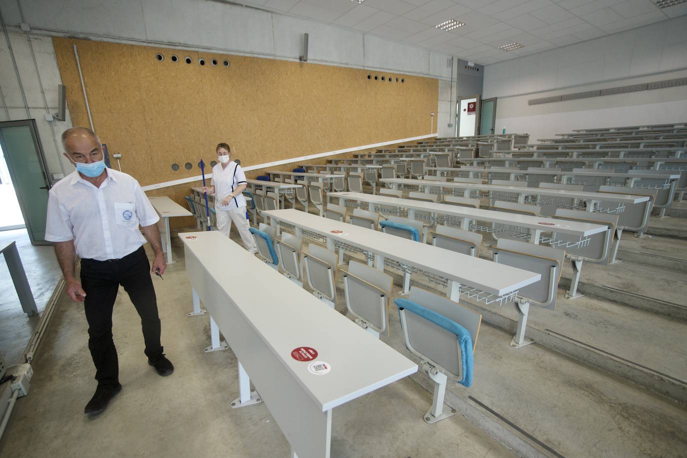 Fotos: Preparativos para la Ebau 2021 en la Región de Murcia