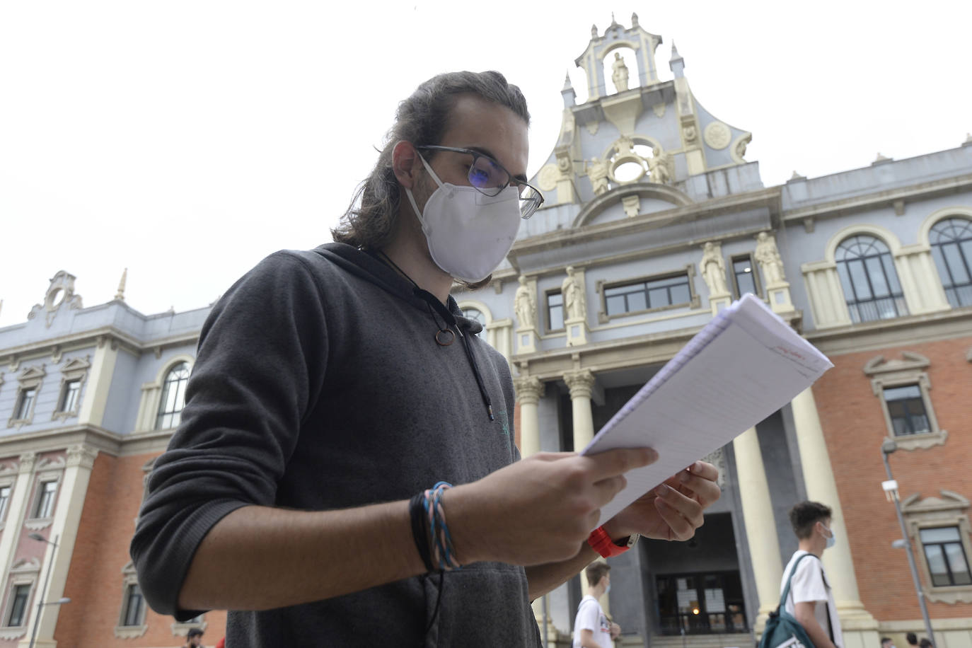 Fotos: Así arrancó la Ebau en la Universidad de Murcia