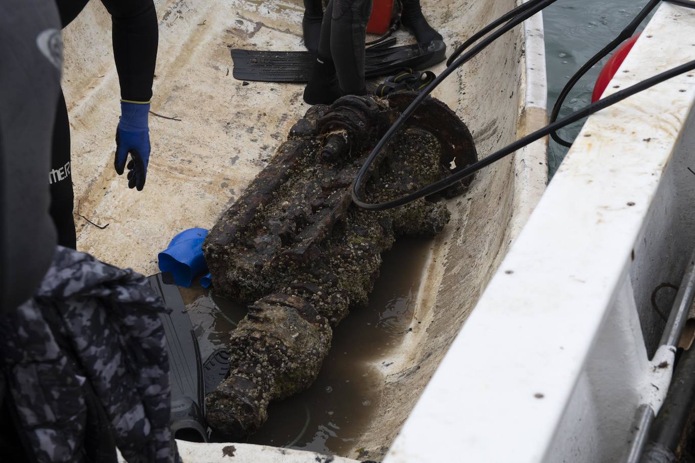 Fotos: Limpieza de residuos en el fondo del Mar Menor