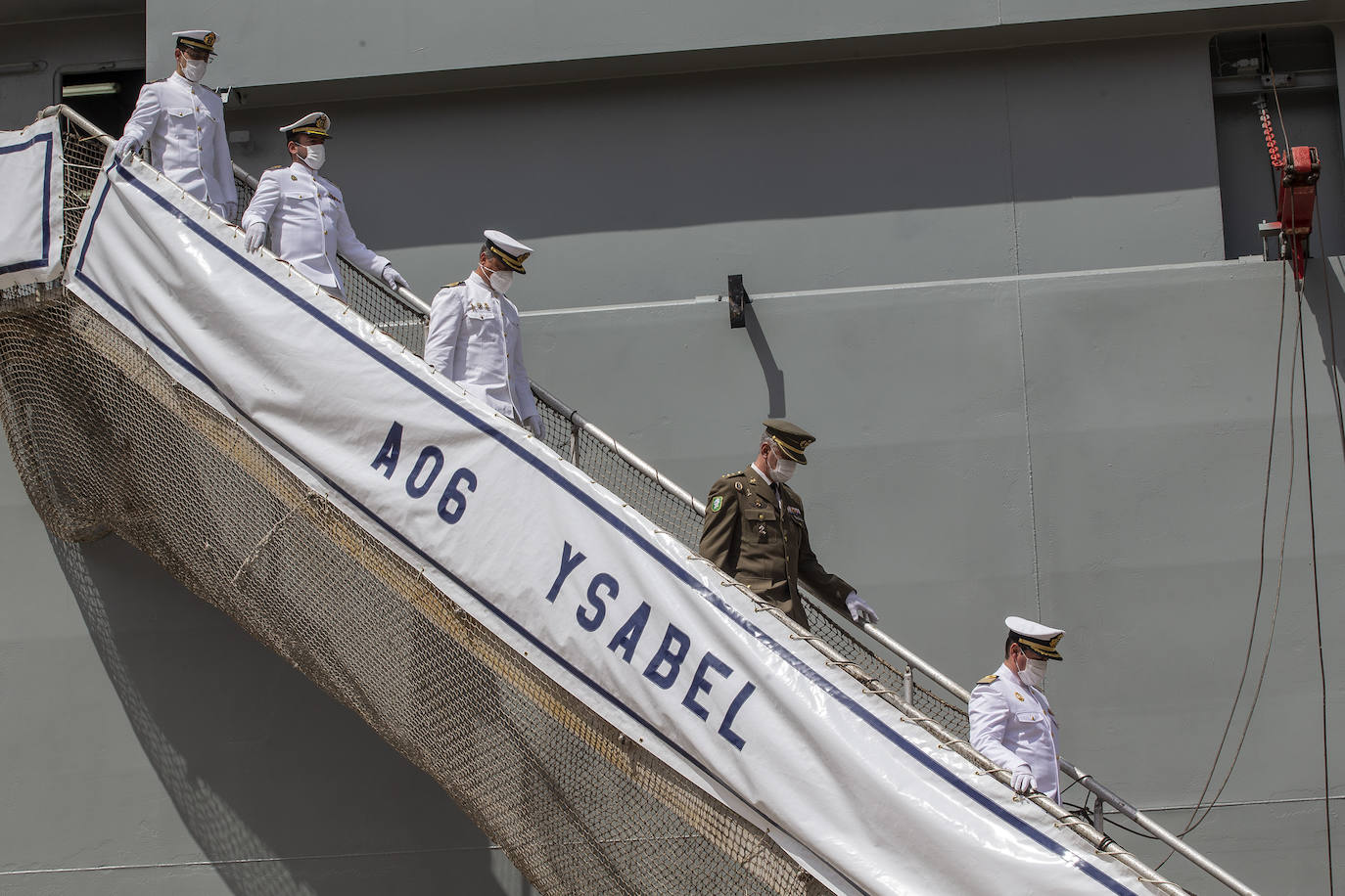 Fotos: El nuevo buque del Ejército de Tierra, &#039;Ysabel&#039;, será operado por la Armada