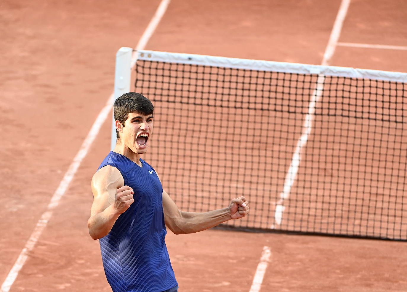 Fotos: Alcaraz desarma a Basilashvili y peleará por colarse en octavos de Roland Garros