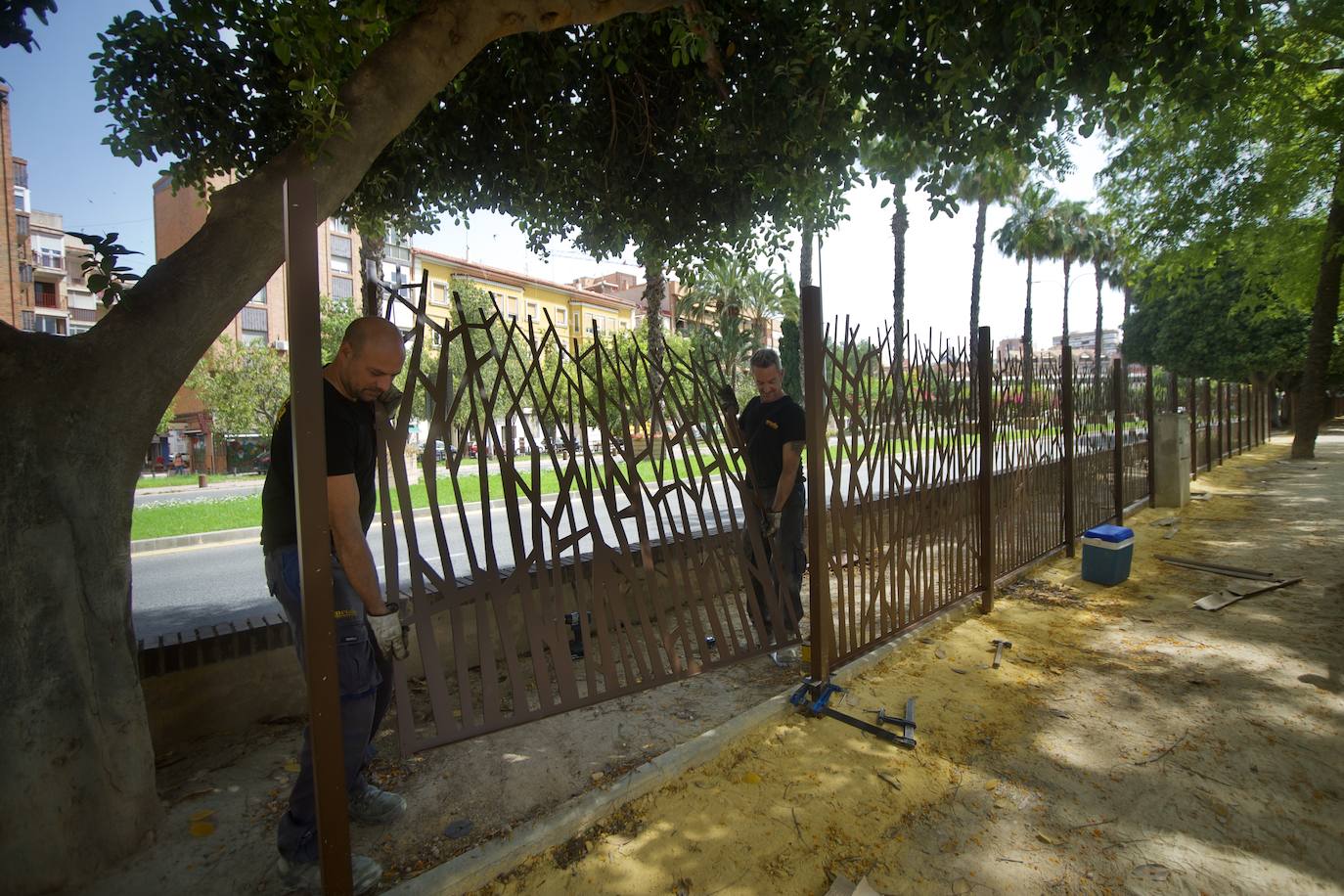 Fotos: Comienza el vallado del Jardín del Malecón de Murcia