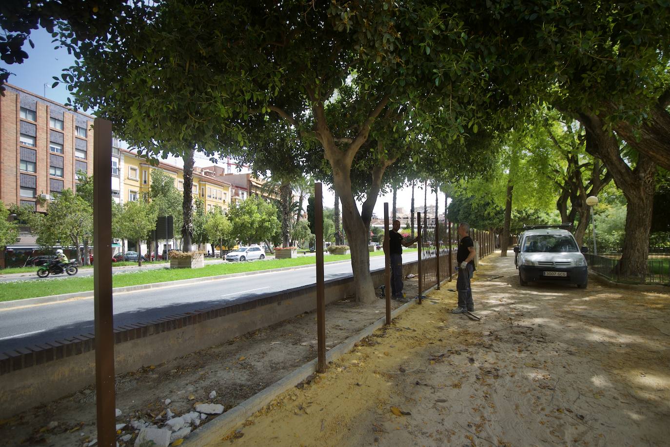 Fotos: Comienza el vallado del Jardín del Malecón de Murcia