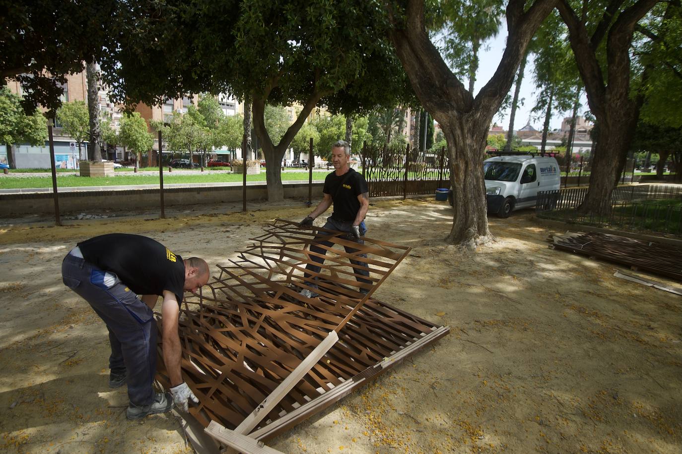 Fotos: Comienza el vallado del Jardín del Malecón de Murcia