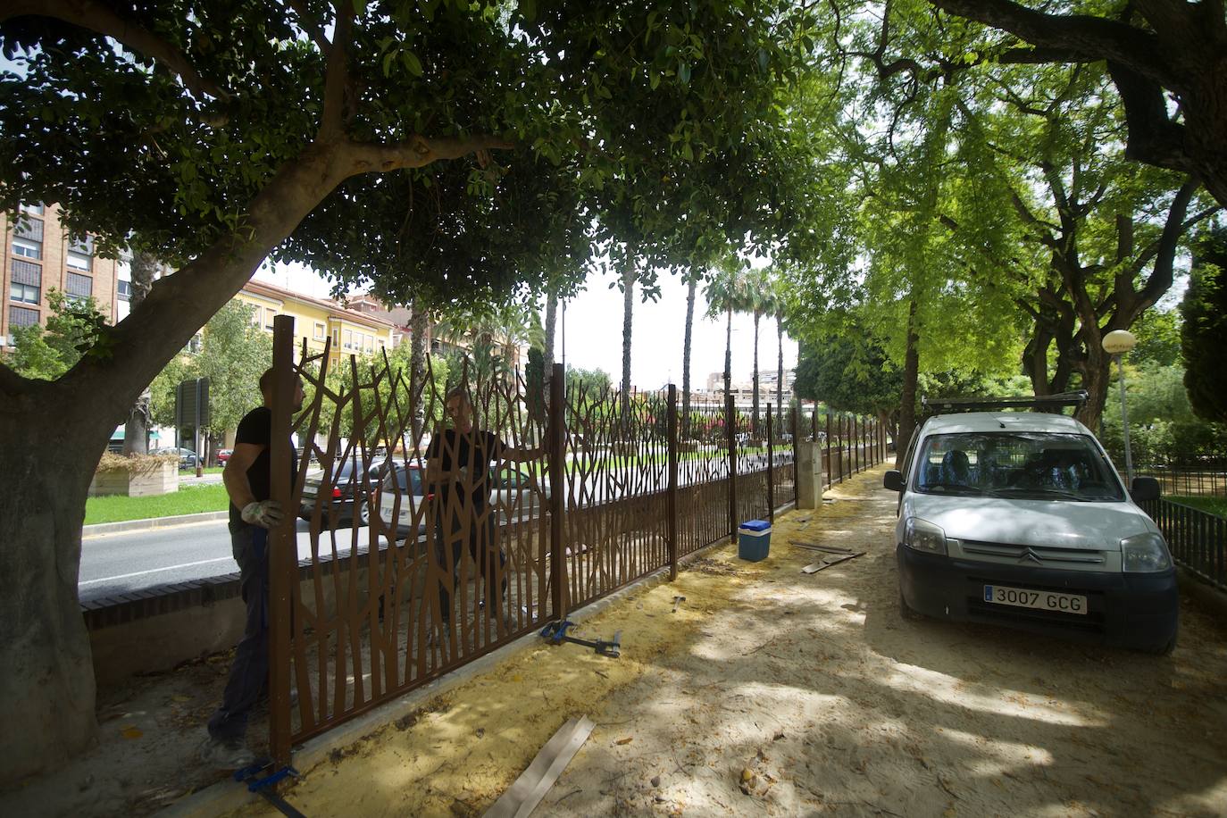 Fotos: Comienza el vallado del Jardín del Malecón de Murcia