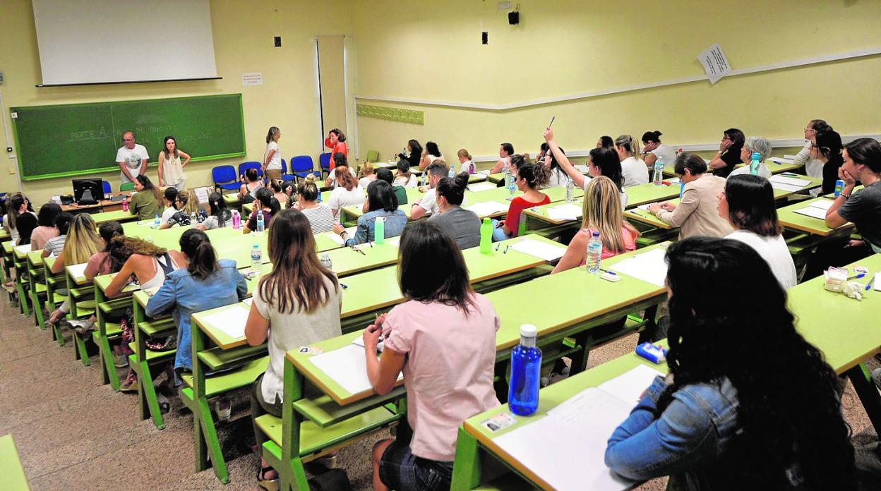 Opositores a maestro en la última convocatoria celebrada, en junio de 2019. 