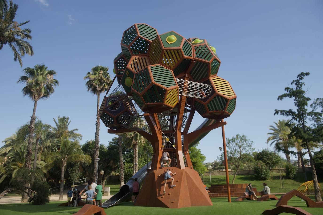 Fotos: ‘El Limonero’ del Malecón, abierto sin inauguración previa