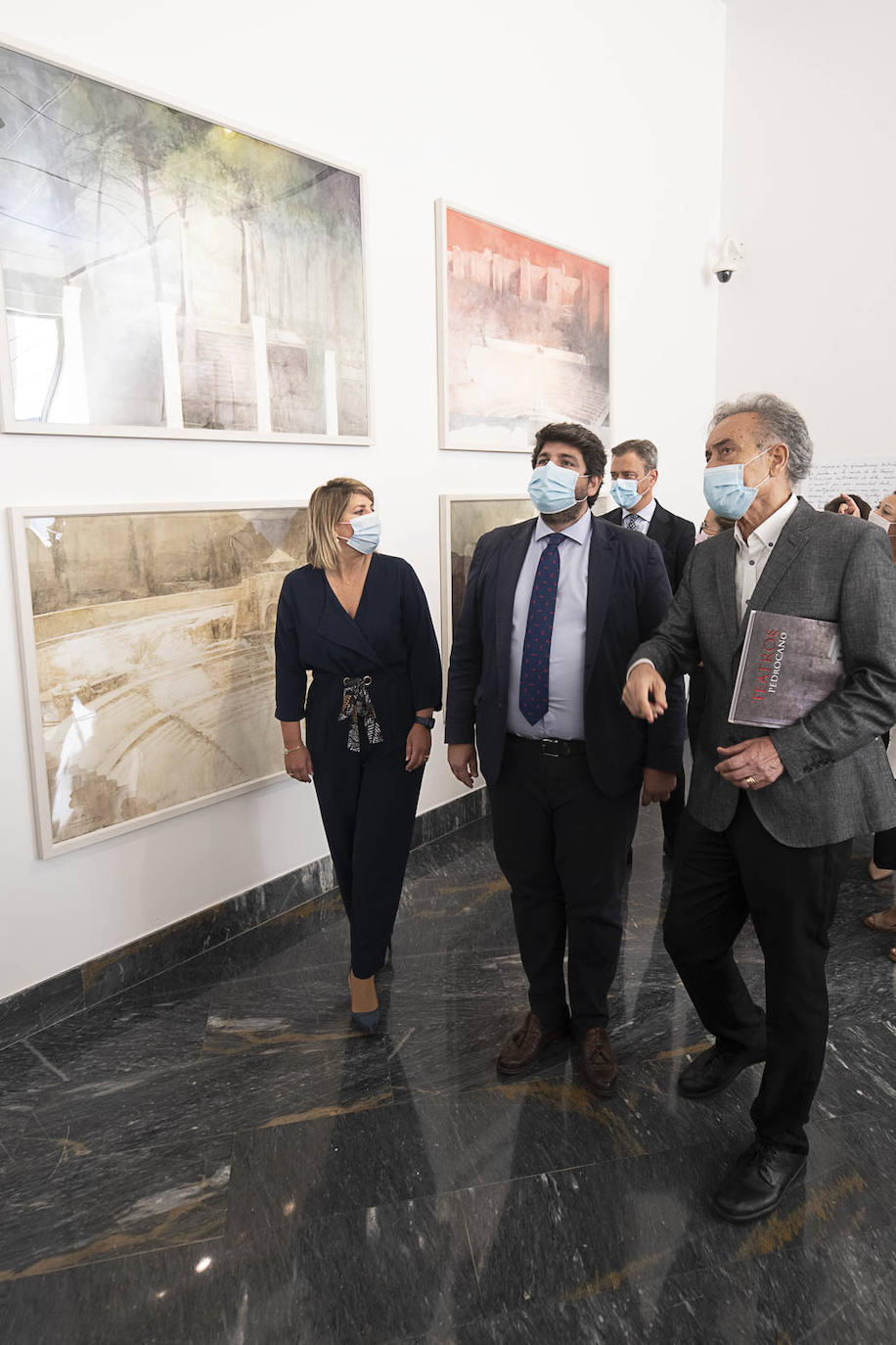 Fotos: Las acuarelas de Pedro Cano suben a escena