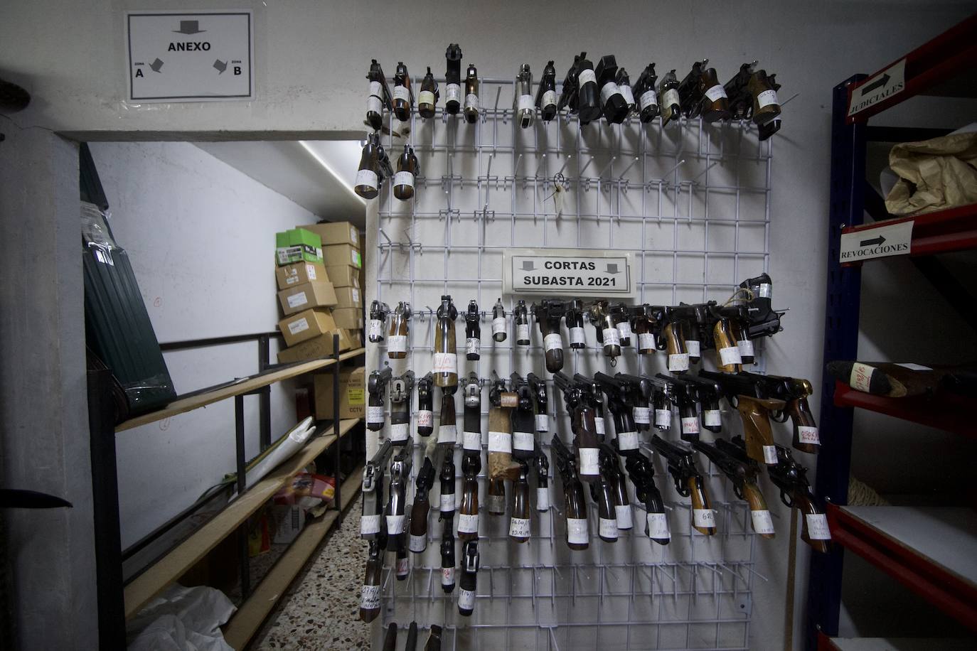 Fotos: La Intervención de Armas de la Guardia Civil cumple 35 años