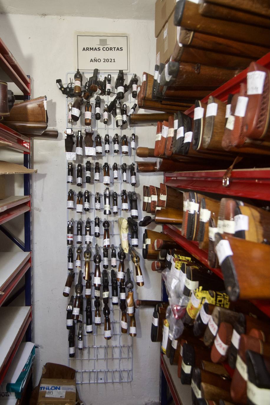 Fotos: La Intervención de Armas de la Guardia Civil cumple 35 años