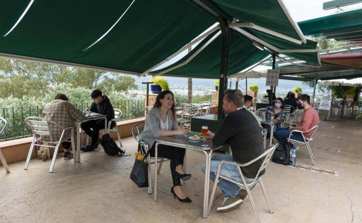 Terraza Quitapesares, en el Santuario de la Fuensanta, en una imagen de archivo.