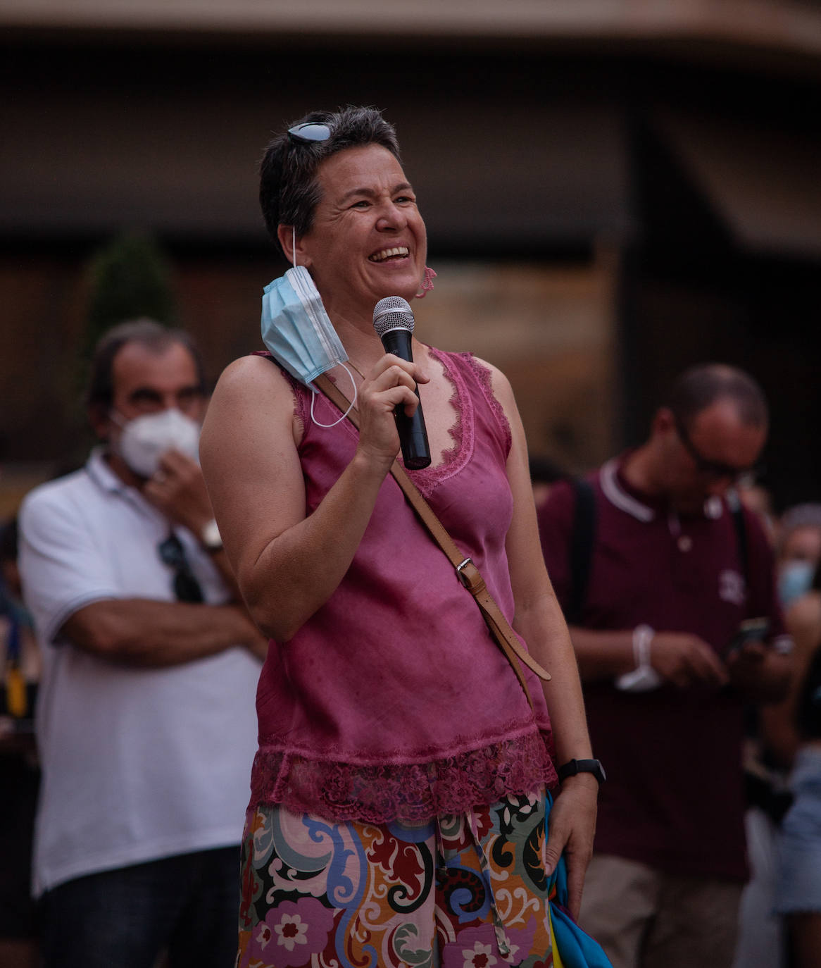 Fotos: Concentración en Murcia para condenar el homicidio de un joven en La Coruña