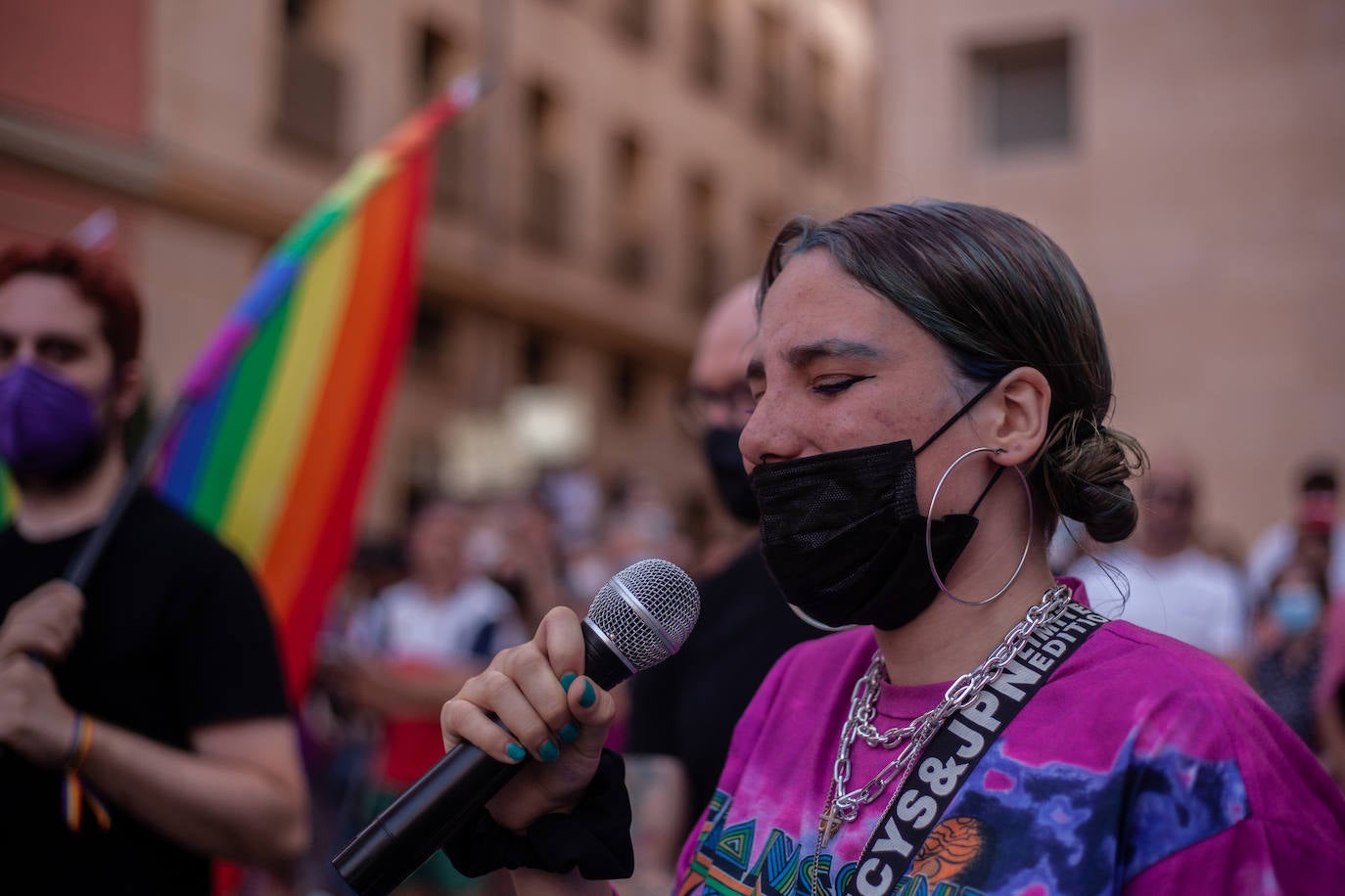 Fotos: Concentración en Murcia para condenar el homicidio de un joven en La Coruña