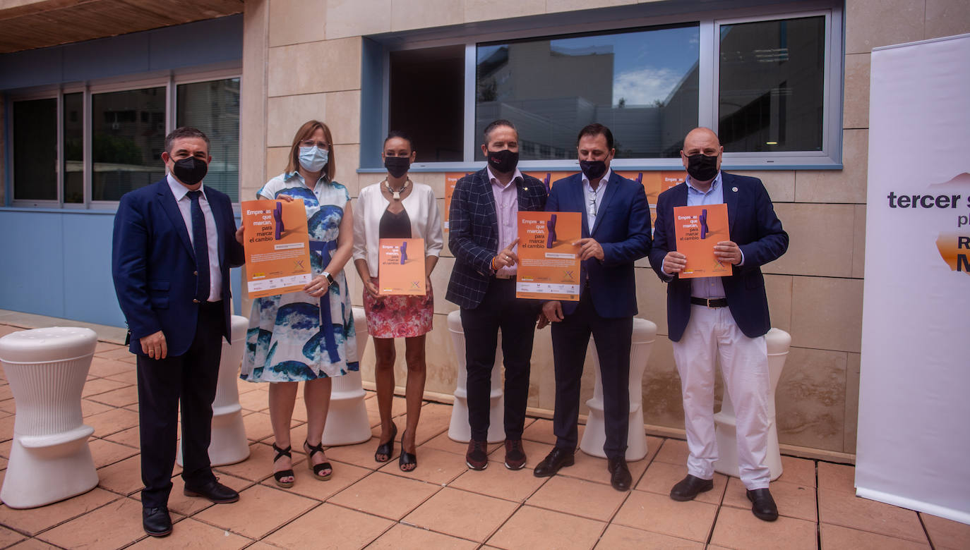 Fotos: Campaña para que las empresas opten por la ‘X solidaria’