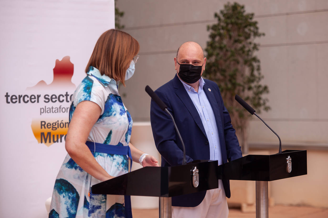 Fotos: Campaña para que las empresas opten por la ‘X solidaria’