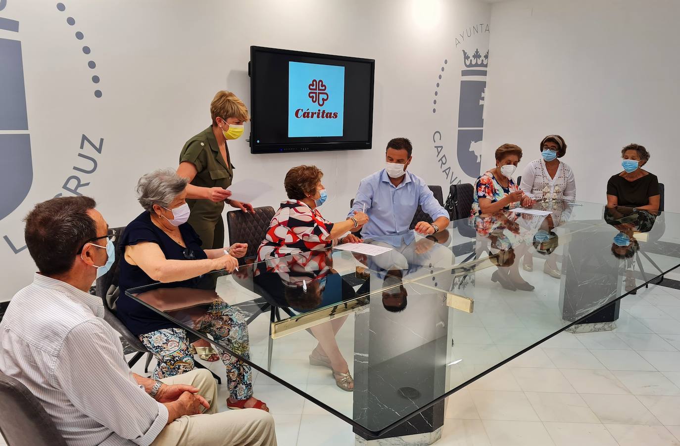 La reunión con las tres delegaciones de Cáritas tuvo lugar en la Sala de Cristal del Ayuntamiento de Caravaca 