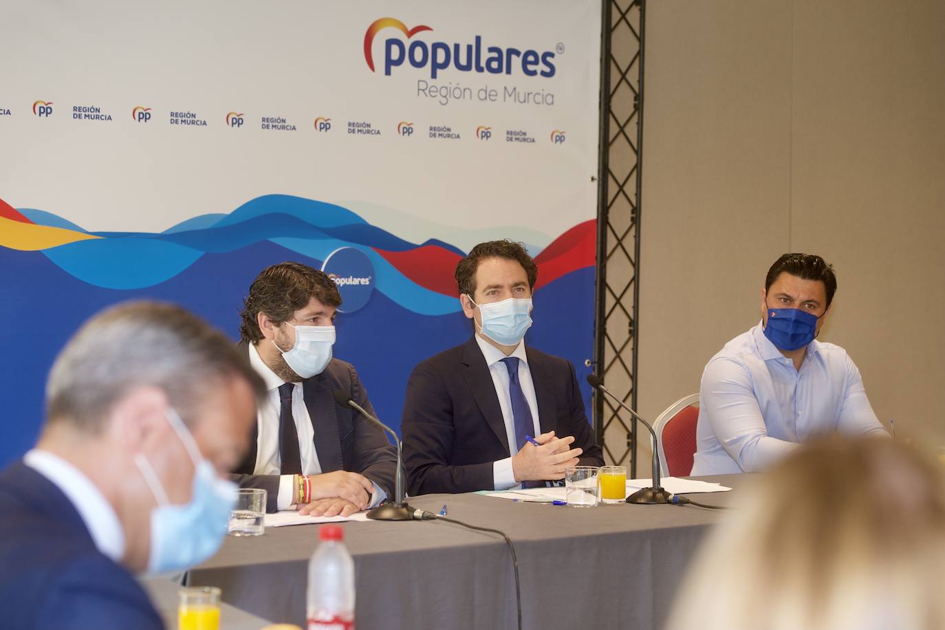 Fotos: Reunión del comité de dirección del PP regional