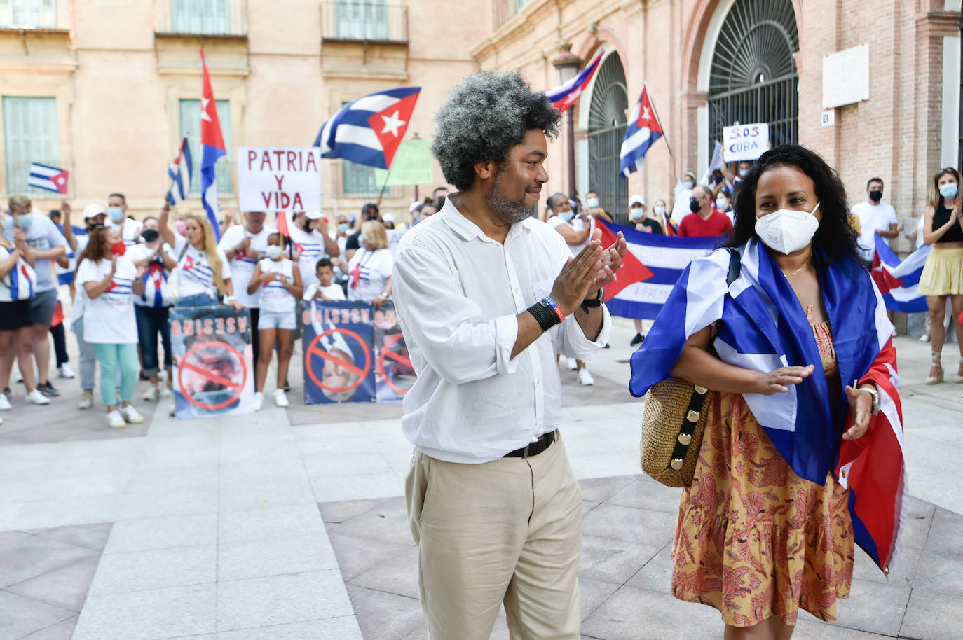 Fotos: Concentración en Murcia en contra del régimen castrista