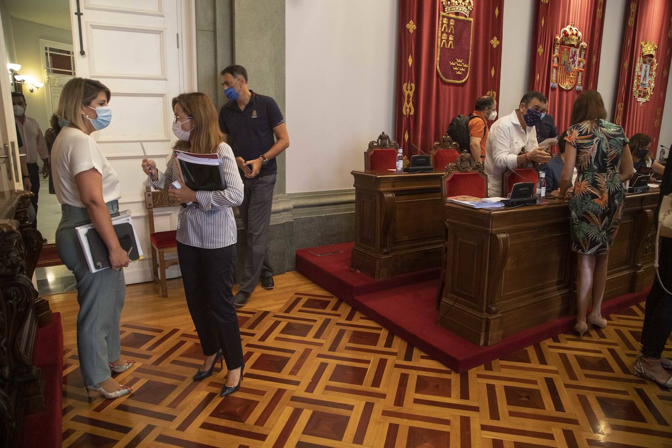Fotos: El Pleno de Cartagena exige a Vélez un debate inmediato y abierto sobre la ubicación del Centro de Extranjeros