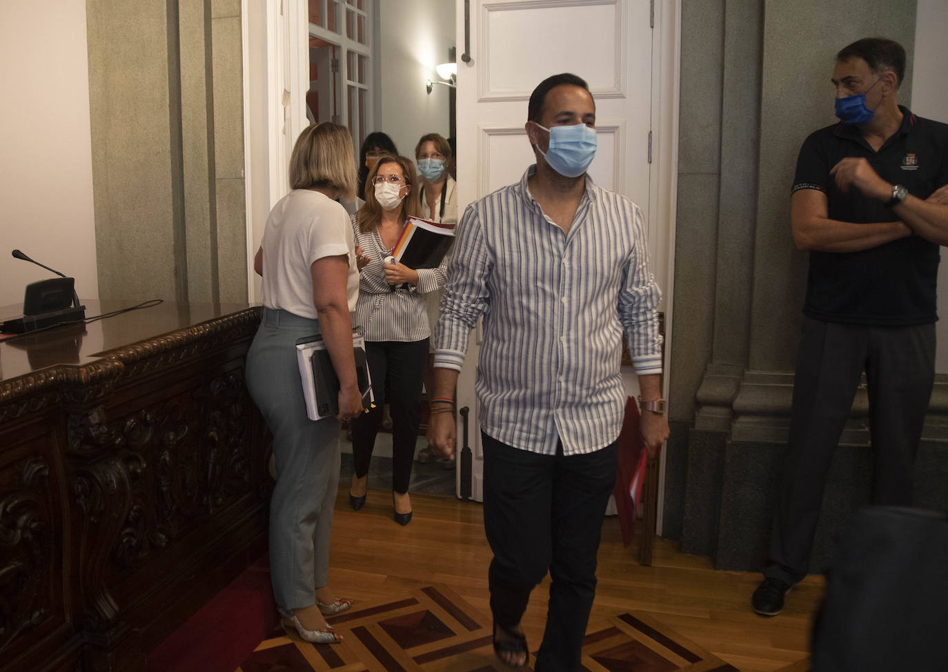 Fotos: El Pleno de Cartagena exige a Vélez un debate inmediato y abierto sobre la ubicación del Centro de Extranjeros