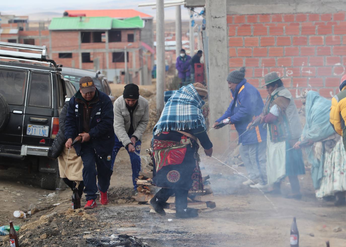 Fotos: Canto de agradecimiento a la Madre Tierra