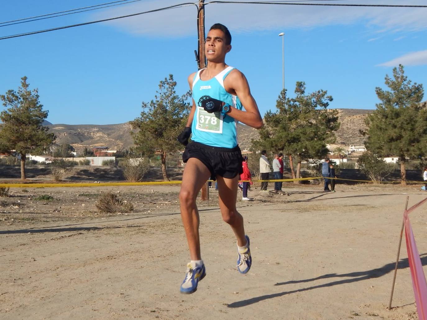 Katir en una carrera popular de la Región de Murcia. 