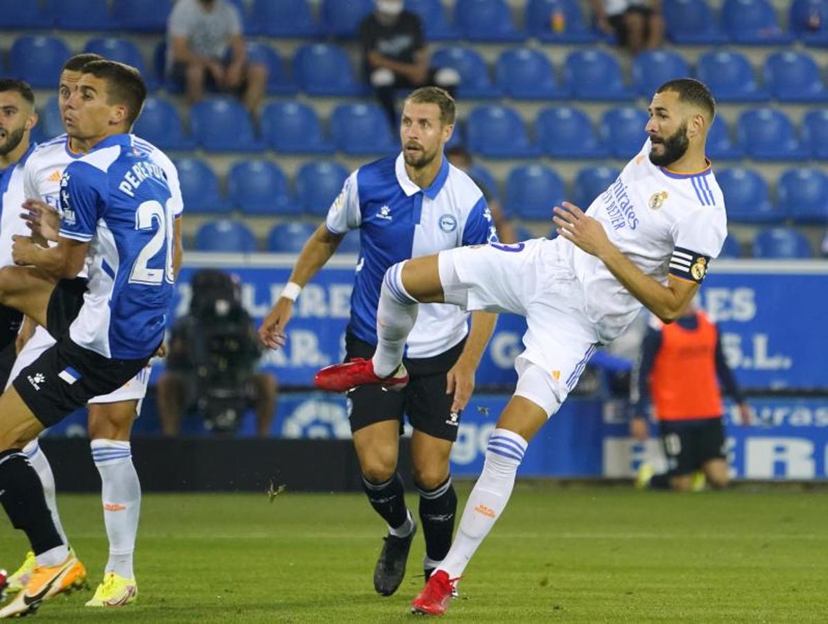 Fotos: Las mejores imágenes del Alavés-Real Madrid