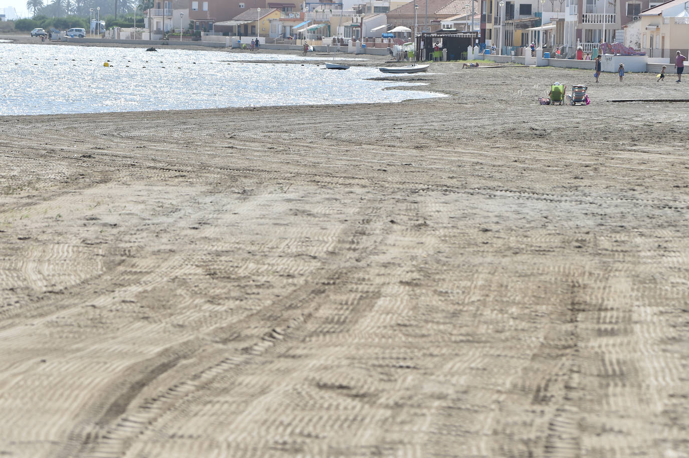 Fotos: Vecinos y turistas, «de luto» por la crisis del Mar Menor