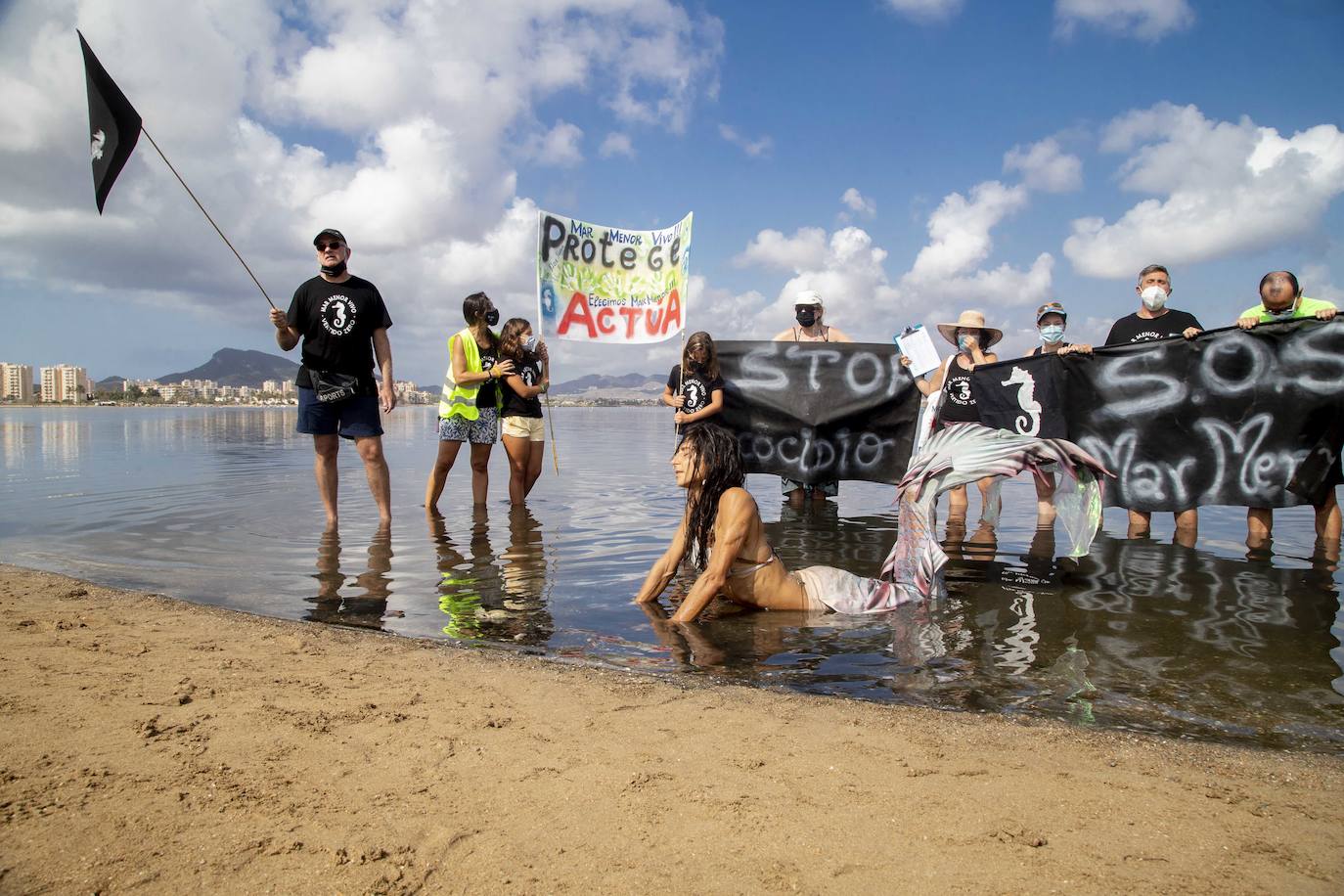 Fotos: Nueva protesta reivindicativa por el «ecocidio» del Mar Menor