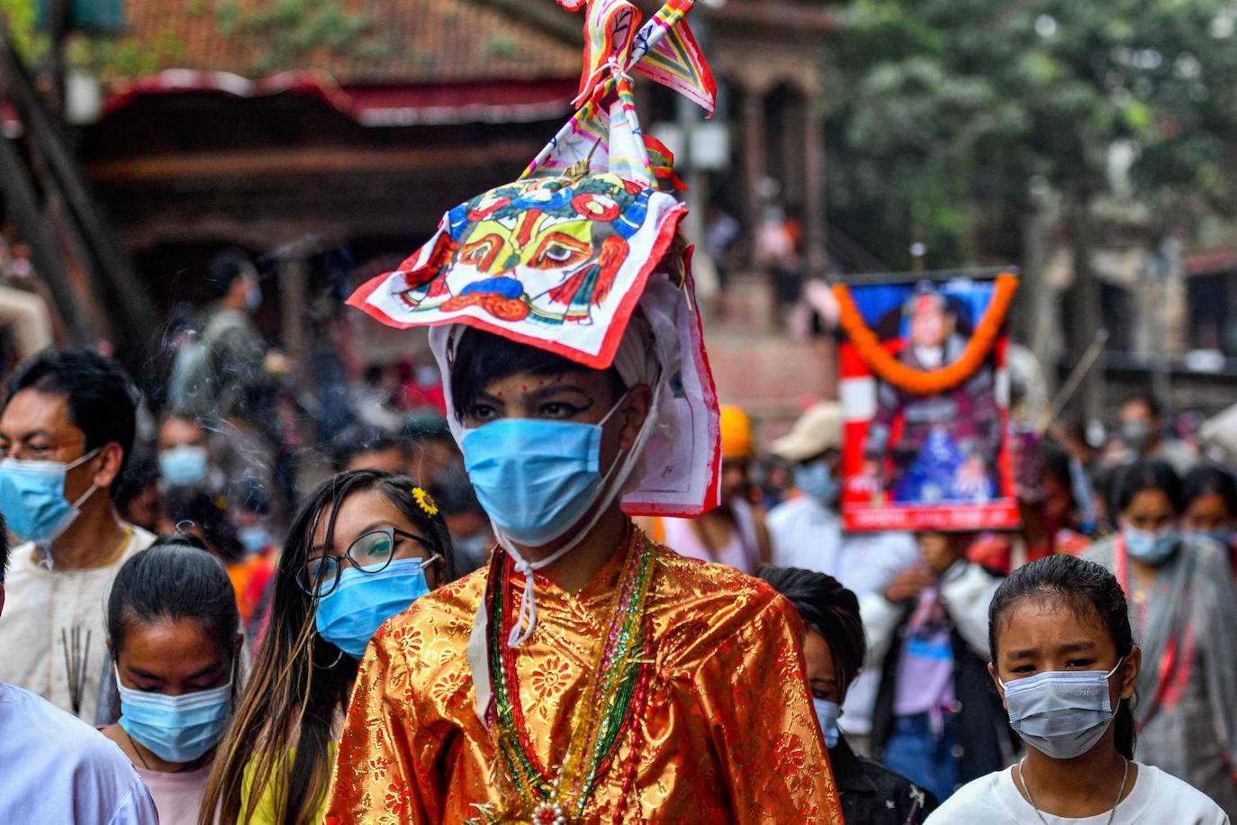 Fotos: Nepal se disfraza en recuerdo de sus difuntos