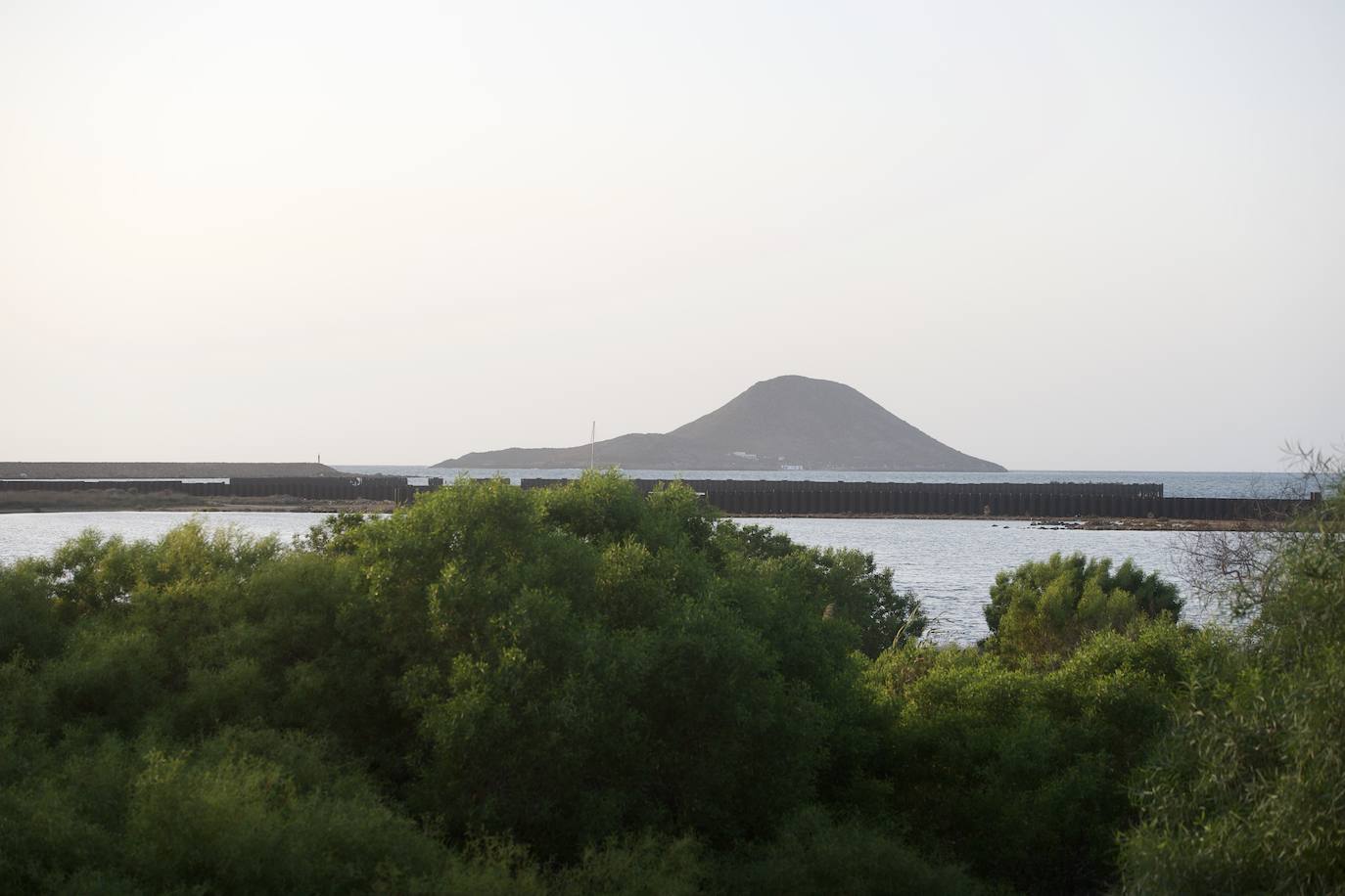 Fotos: La ministra Teresa Ribera visita el Mar Menor