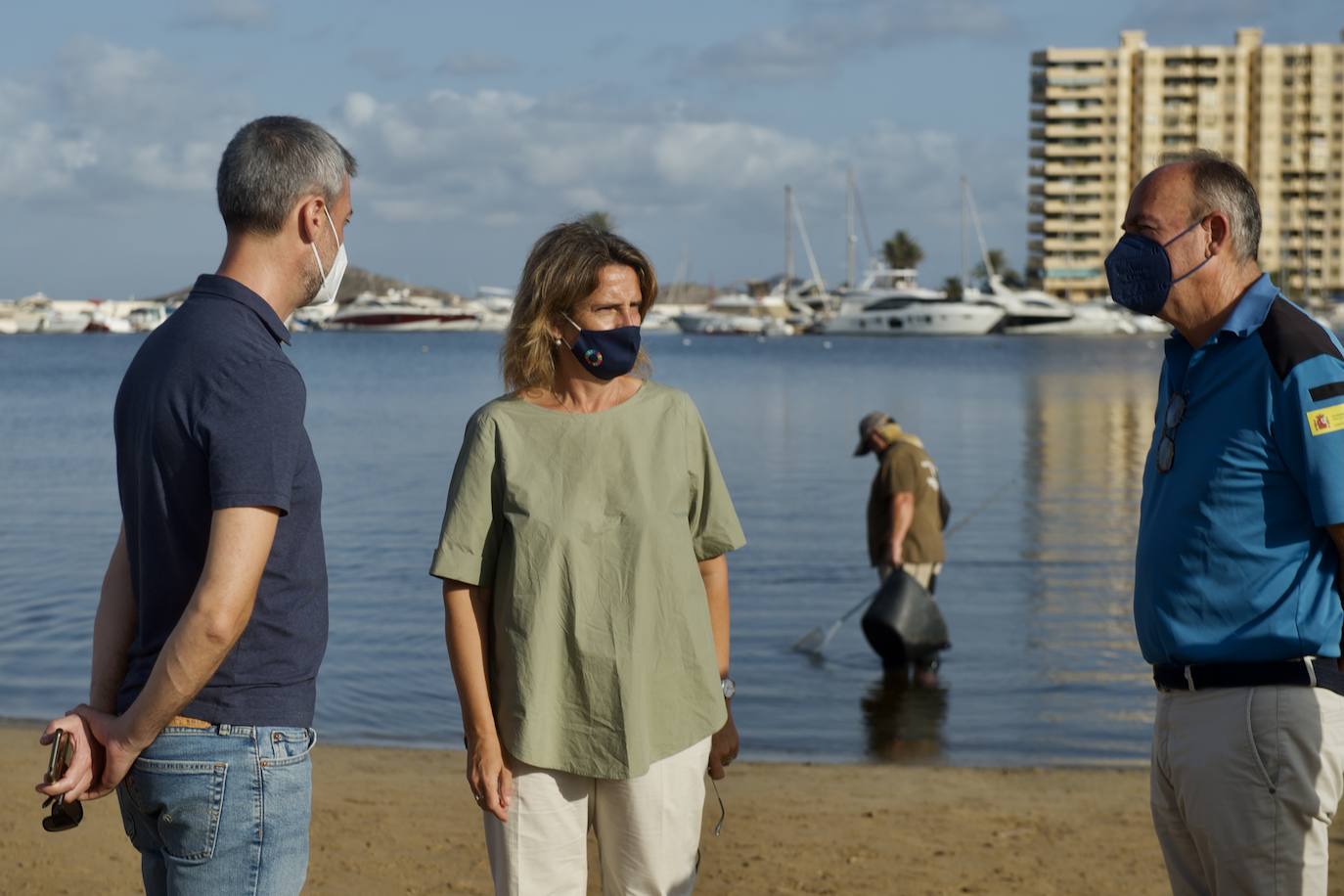 Fotos: La ministra Teresa Ribera visita el Mar Menor