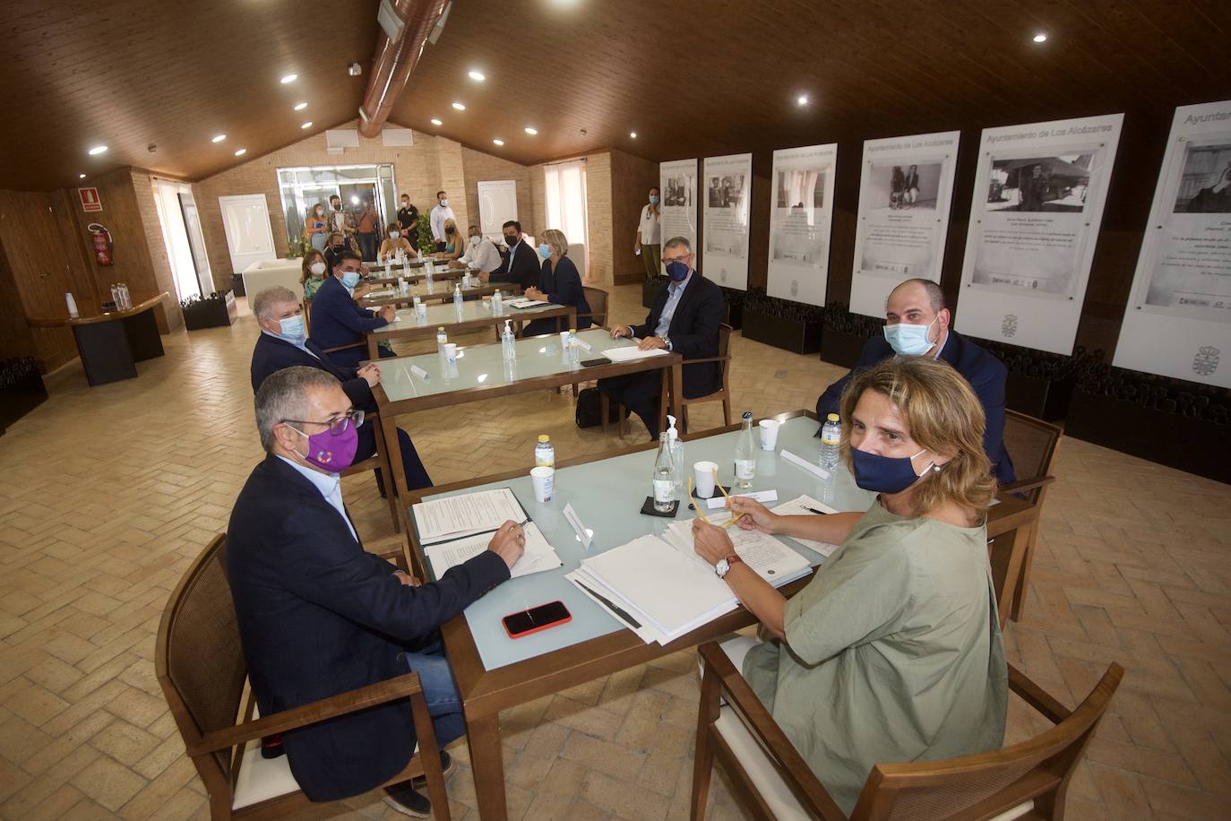 Fotos: La ministra Teresa Ribera visita el Mar Menor