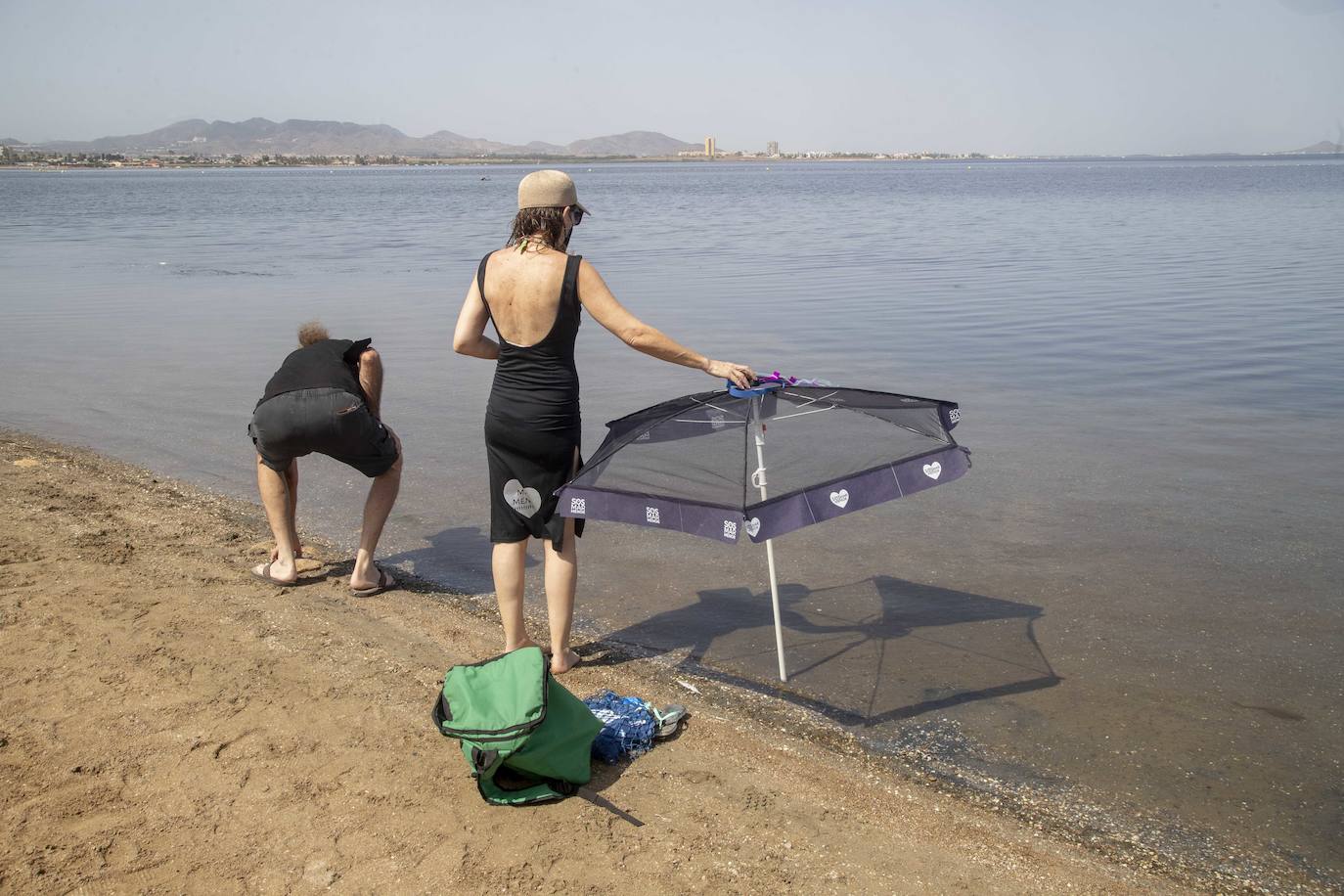 Fotos: Protesta en la Playa de los Alemanes en defensa del Mar Menor