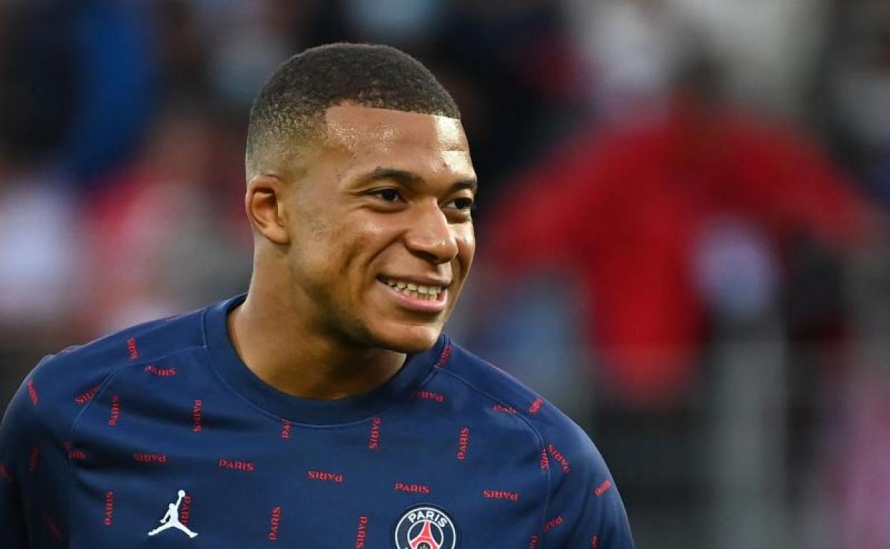 El Real Madrid tendrá que esperar un año más para fichar a Mbappé