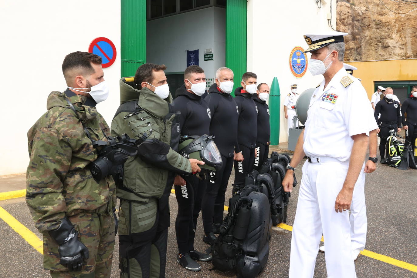 Fotos: El Rey visita en Cartagena la Fuerza de Medidas Contraminas de la Armada en su 75 aniversario