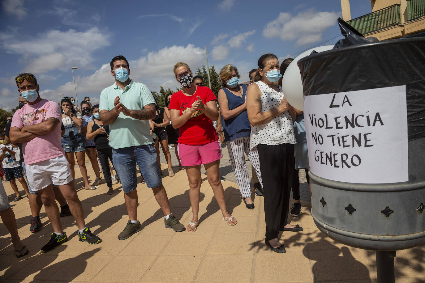 Fotos: Casi 300 personas piden «justicia» en Cartagena por la muerte de Juanma