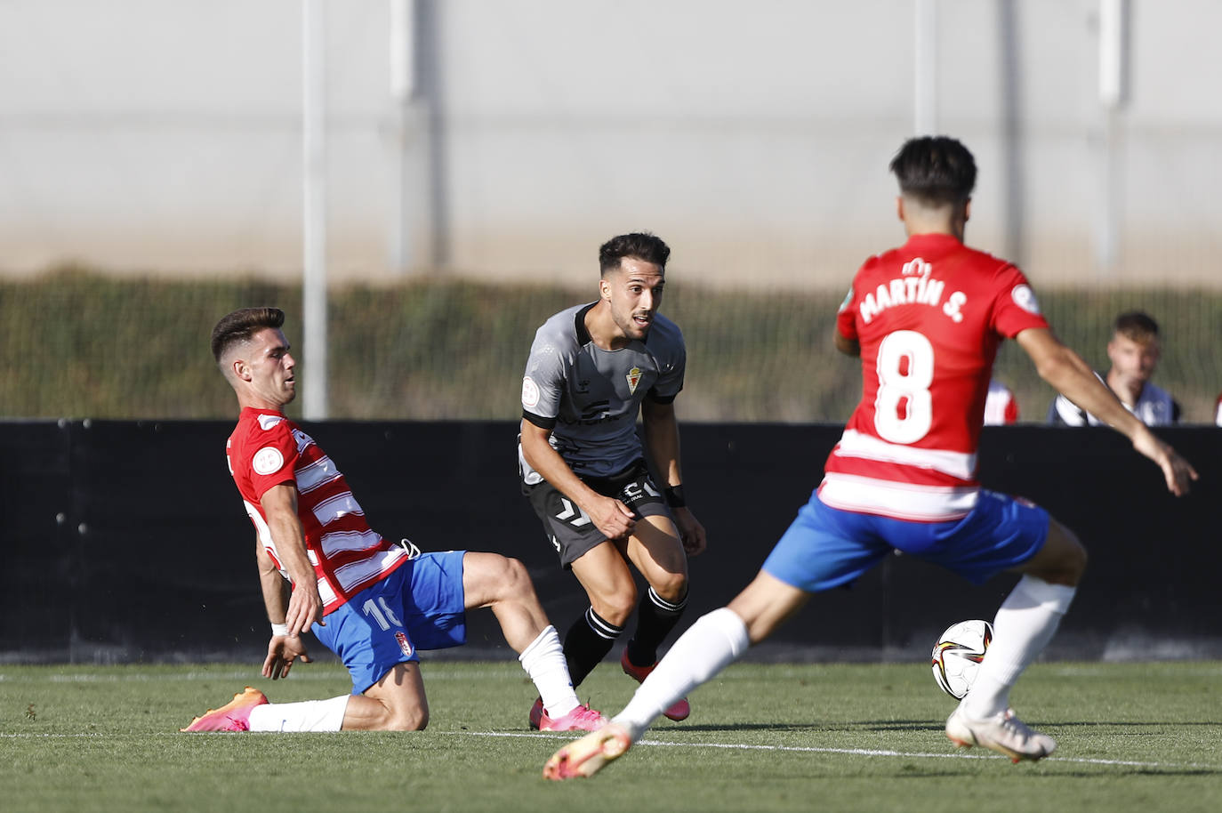 Fotos: El empate del Real Murcia ante el Recreativo Granada, en imágenes