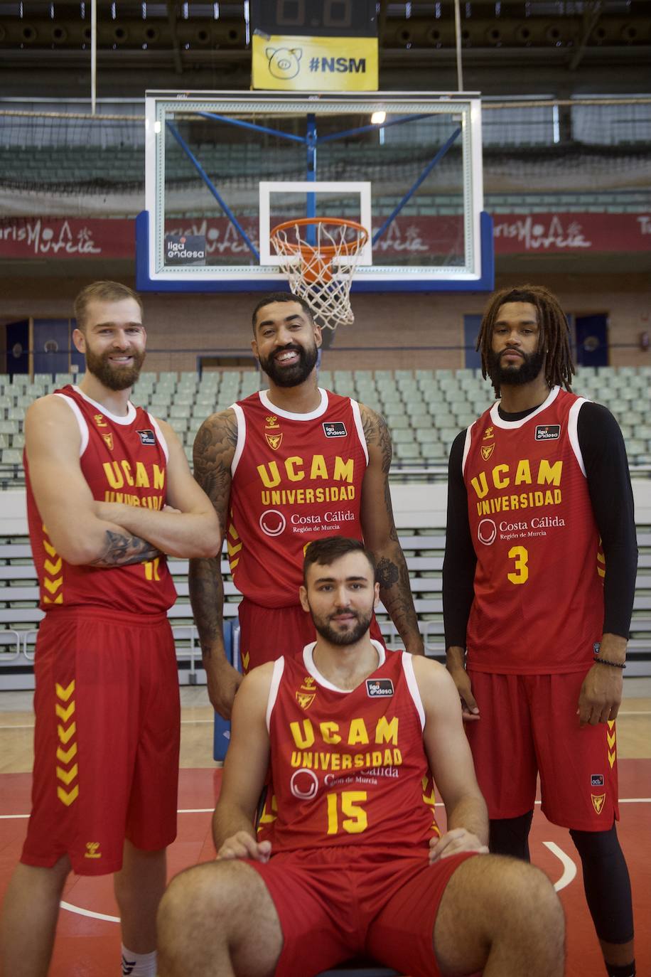 Fotos: Los jugadores del UCAM CB posan en el &#039;Media Day&#039;