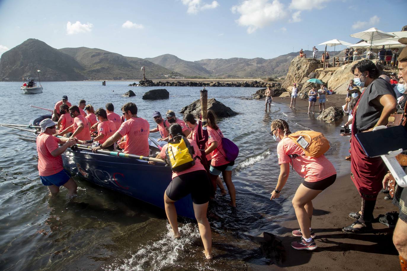 Fotos: Encendido del Fuego Sagrado y pregón de las Fiestas de Carthagineses y Romanos