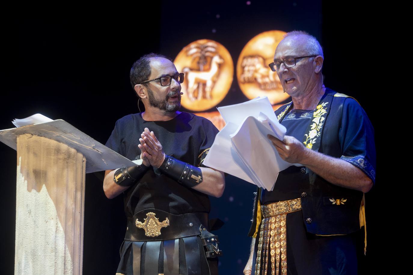 Fotos: Encendido del Fuego Sagrado y pregón de las Fiestas de Carthagineses y Romanos