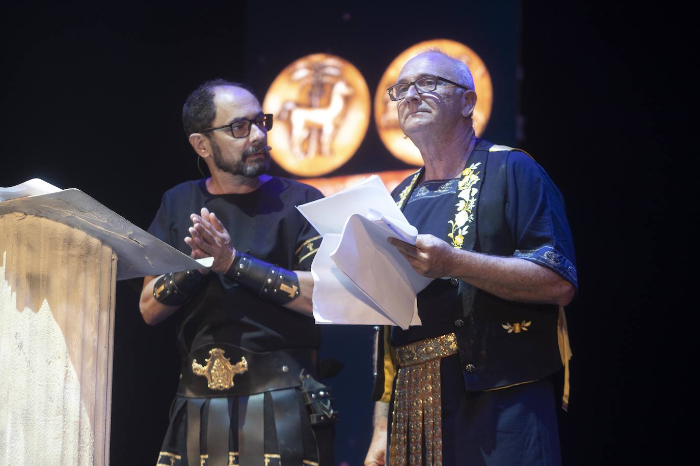 Fotos: Encendido del Fuego Sagrado y pregón de las Fiestas de Carthagineses y Romanos